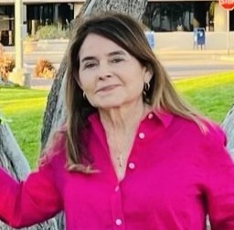 Dra. Josefina Tinajero